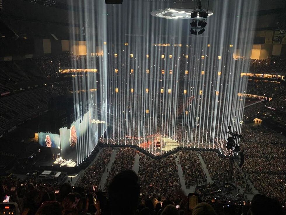 Night 2 of Taylor Swift‘s Eras Tour rocks a packed Superdome; another lucky fan receives the ’22′ hat