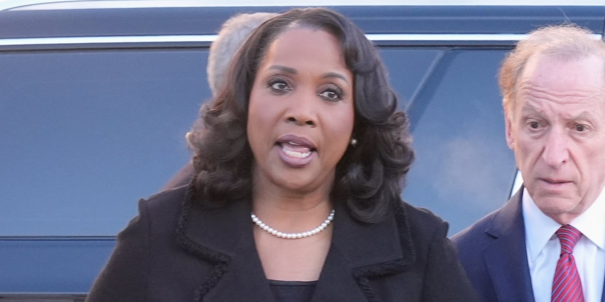 Supreme Court seems inclined to keep Lisa Cook on Fed board despite ...