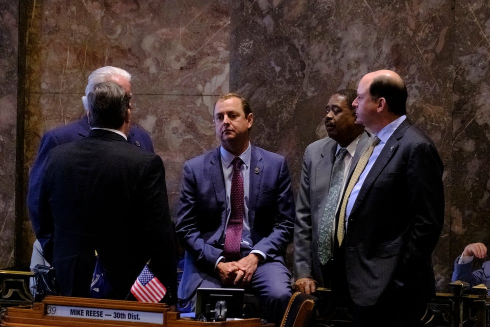 Parole committee for people convicted by nonunanimous juries advances ...