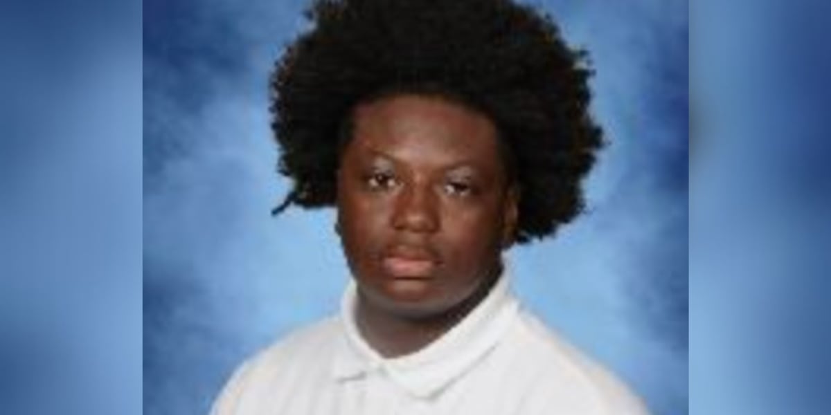 High school football player dies after medical emergency at practice, school district says